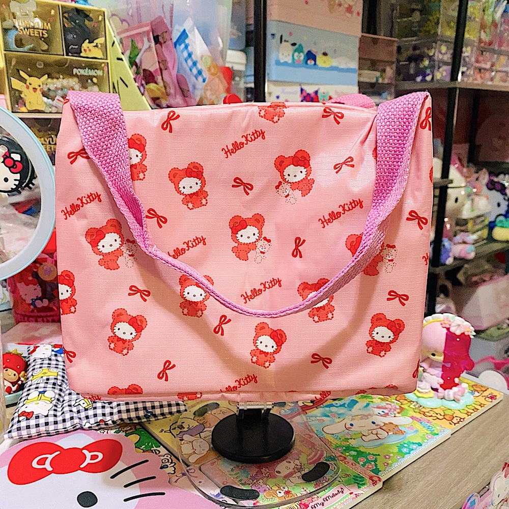 Hello Kitty lunch bag